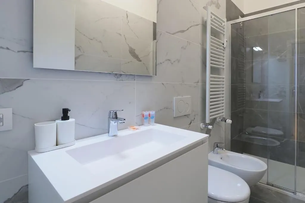 Bilocale Sant'Agostino - Mirable Pm Apartment Milan 0*,