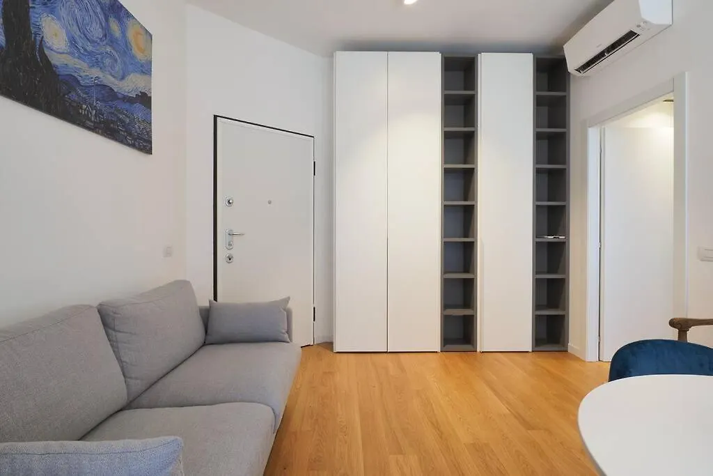 Bilocale Sant'Agostino - Mirable Pm Apartment Milan 0*,  Italy