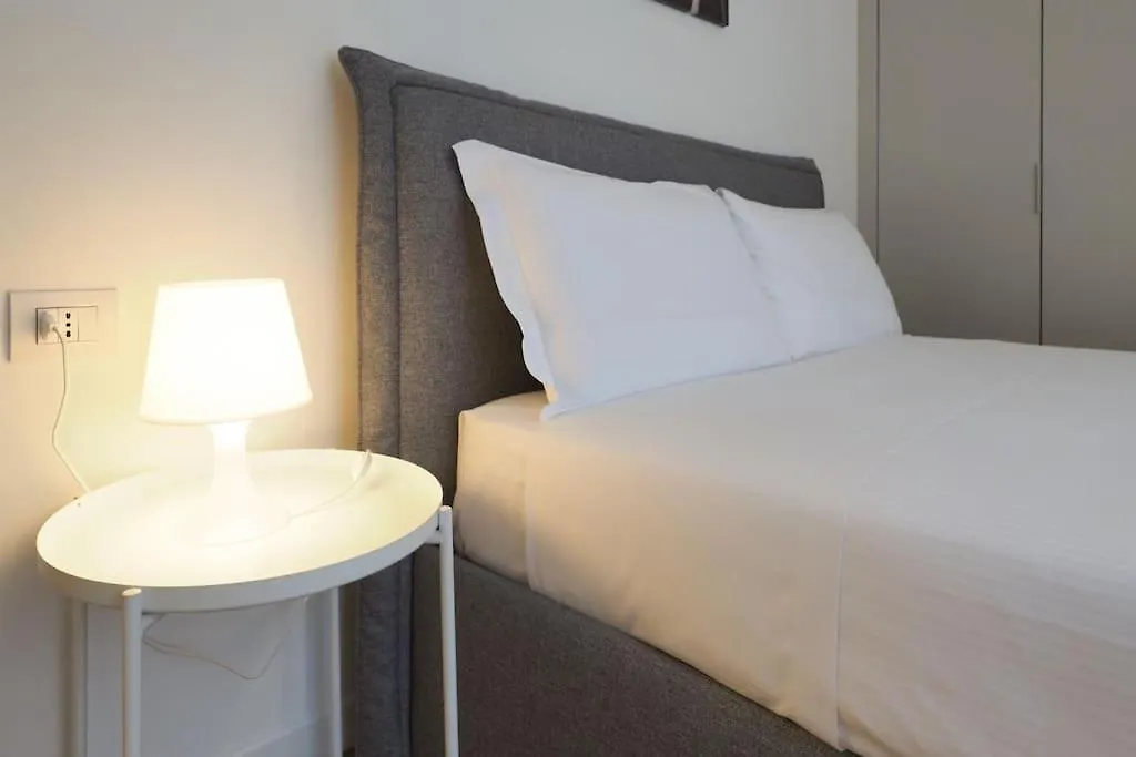 Bilocale Sant'Agostino - Mirable Pm Apartment Milan Italy